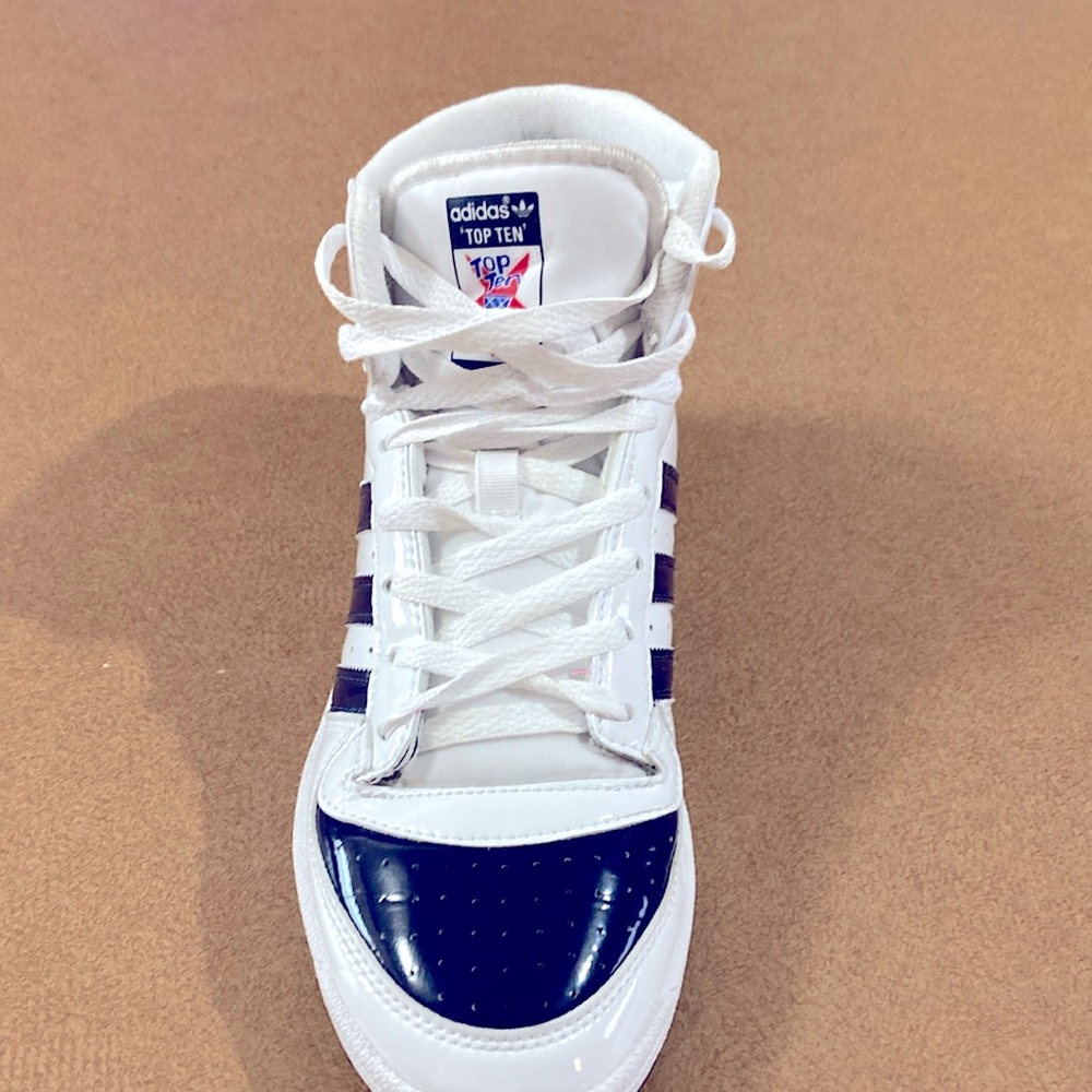 ADIDAS - Picture 6 of 6